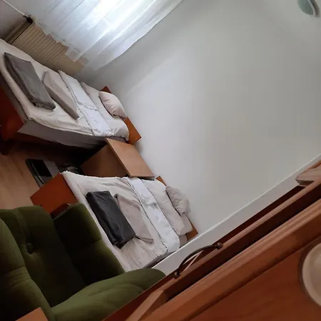 Landhaus Goecseji Turista Haz Salomvar *
