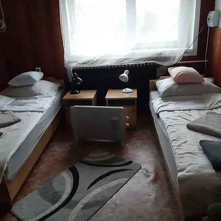 Goecseji Turista Haz Salomvar * Zalacséb